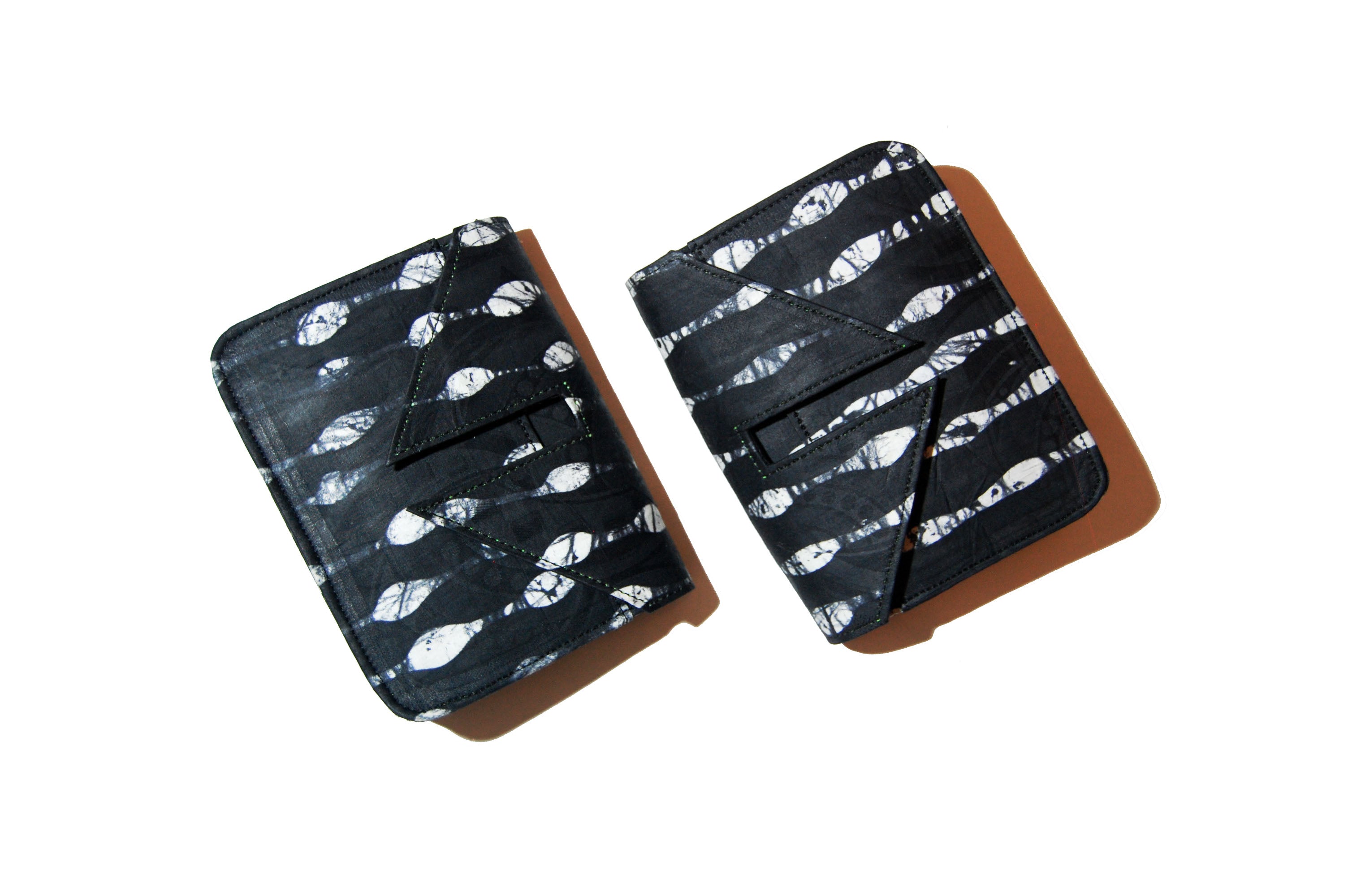 Tejiri Wallet on Chain Bag